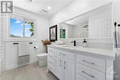 29 Roberta Crescent, Ottawa, ON - Indoor Photo Showing Bathroom