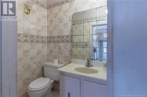 31 Ralph, Moncton, NB - Indoor Photo Showing Bathroom