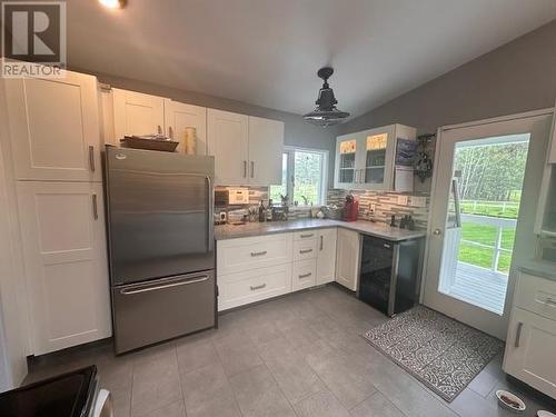 4836 Kennedy  Road, Cranbrook, BC - Indoor Photo Showing Kitchen