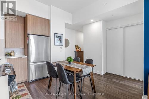 804 - 10 Deerlick Court, Toronto (Parkwoods-Donalda), ON - Indoor Photo Showing Dining Room