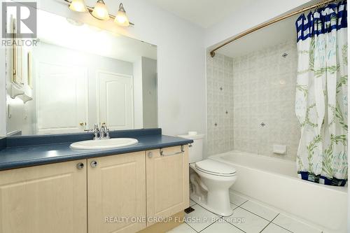 32 - 1100 Begley Street, Pickering, ON - Indoor Photo Showing Bathroom