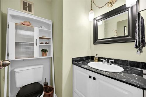 25 Britten Close|Unit #A11, Hamilton, ON - Indoor Photo Showing Bathroom