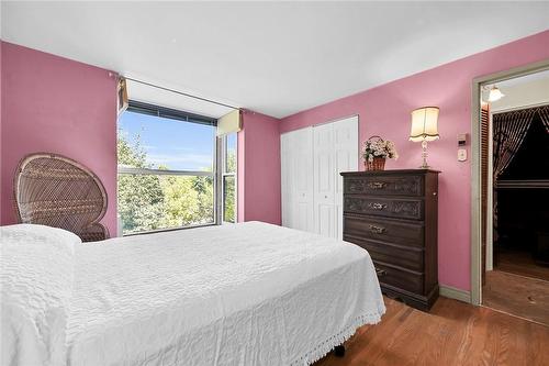 25 Britten Close|Unit #A11, Hamilton, ON - Indoor Photo Showing Bedroom