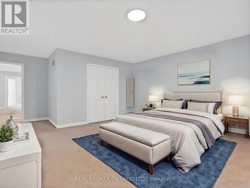 42 Cedarhurst Drive, Richmond Hill (Devonsleigh), ON - Indoor Photo Showing Bedroom