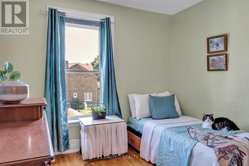 494 Charlotte Street, Peterborough (Downtown), ON - Indoor Photo Showing Bedroom