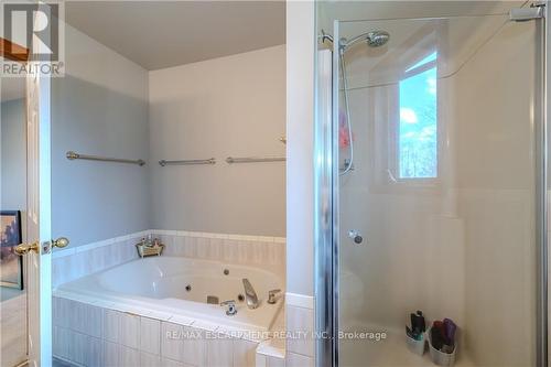 1930 West River Road, North Dumfries, ON - Indoor Photo Showing Bathroom