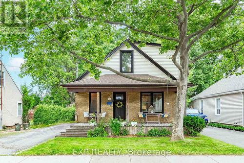 41 East 32Nd Street, Hamilton, ON - Outdoor With Deck Patio Veranda