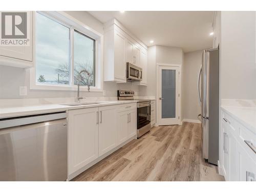 5830 Okanagan Street, Oliver, BC - Indoor Photo Showing Kitchen