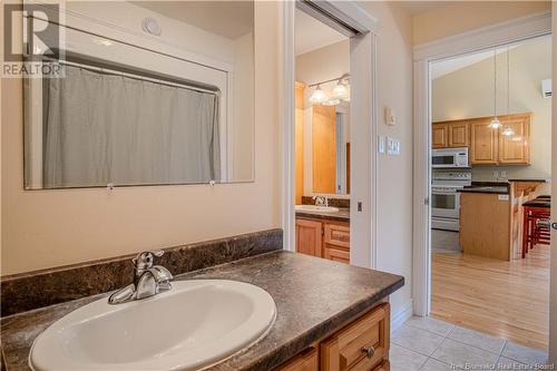 21 Alexander Court, Hampton, NB - Indoor Photo Showing Bathroom