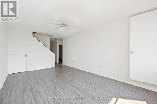 207 - 40 Sunny Glenway, Toronto (Flemingdon Park), ON - Indoor Photo Showing Other Room