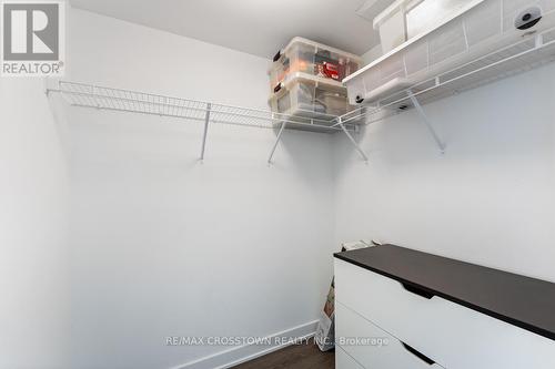 420 - 681 Yonge Street, Barrie (Painswick South), ON - Indoor With Storage