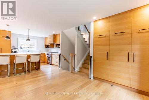 3410 Spruce Avenue, Burlington (Roseland), ON - Indoor Photo Showing Kitchen