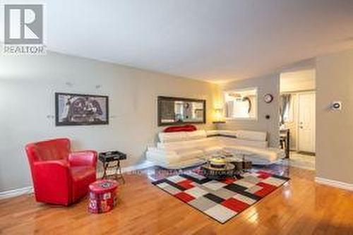 14 - 1725 Ernest Avenue, London, ON - Indoor Photo Showing Living Room