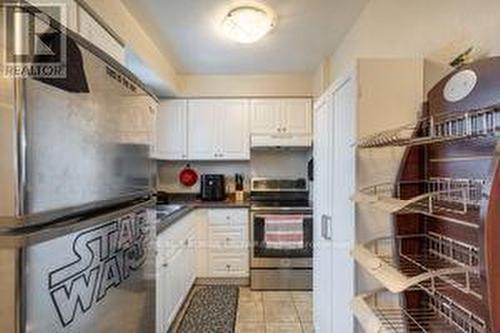 14 - 1725 Ernest Avenue, London, ON - Indoor Photo Showing Kitchen