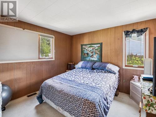 1150 Marianna  Crescent, Trail, BC - Indoor Photo Showing Bedroom