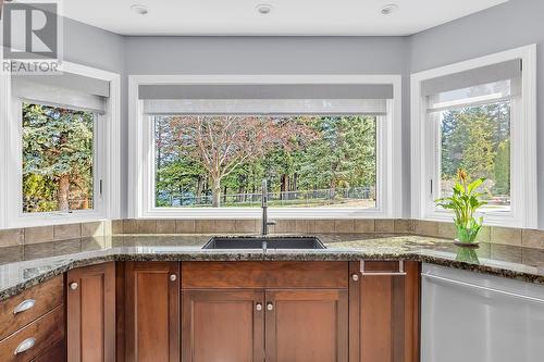 2390 Karli Court, West Kelowna, BC - Indoor Photo Showing Kitchen With Double Sink