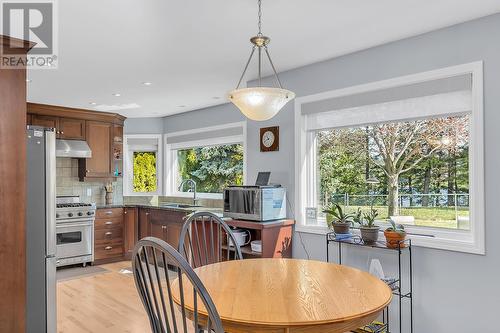 2390 Karli Court, West Kelowna, BC - Indoor Photo Showing Dining Room