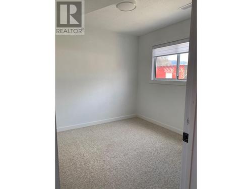 186 Baskin Court, Penticton, BC - Indoor Photo Showing Other Room