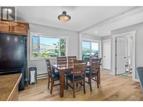 7005 Longacre Drive, Vernon, BC - Indoor Photo Showing Dining Room