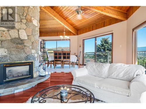 2100 40Th Street, Vernon, BC - Indoor Photo Showing Living Room With Fireplace