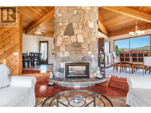 2100 40Th Street, Vernon, BC - Indoor Photo Showing Living Room With Fireplace