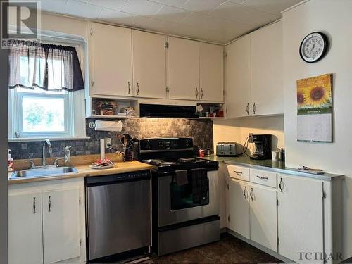 123 Father Costello Drive, Timmins (Main Area), ON - Indoor Photo Showing Kitchen With Double Sink