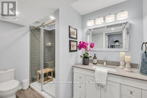 9358 Cherry Lane, Hamilton Township (Baltimore), ON - Indoor Photo Showing Bathroom