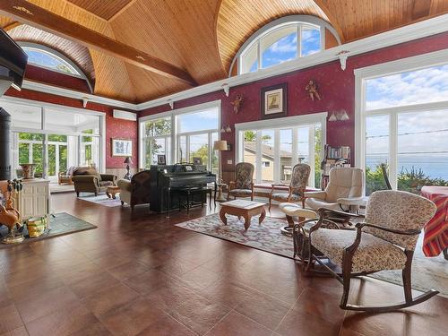 Salon - 14-579 Boul. Blais E., Berthier-Sur-Mer, QC - Indoor Photo Showing Living Room