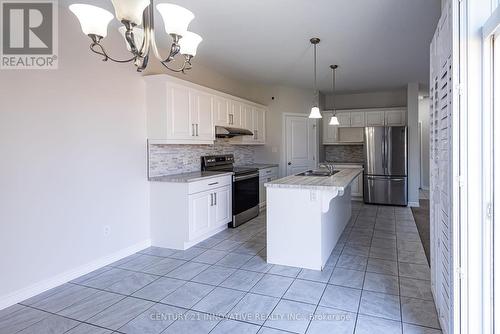 Upper - 14 Oxford Terrace, St. Thomas, ON - Indoor Photo Showing Kitchen