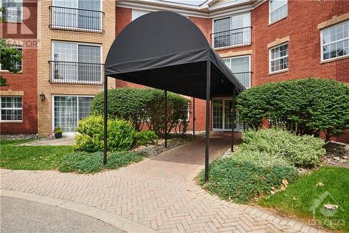 40 Pearl Street Unit#109, Smiths Falls, ON - Outdoor