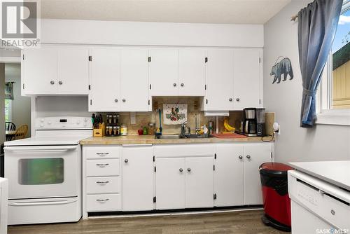 137 Tate Street, Edenwold, SK - Indoor Photo Showing Kitchen With Double Sink