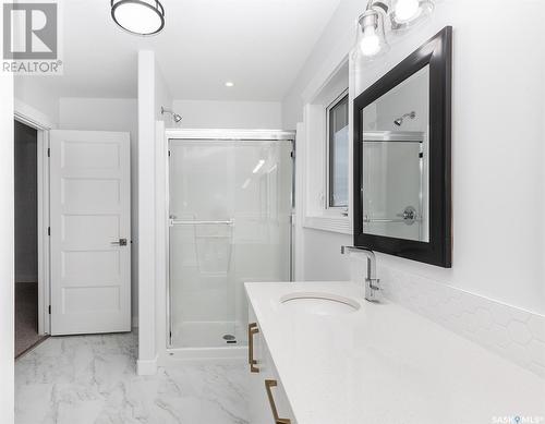 51 Meadowlark Crescent, Blucher Rm No. 343, SK - Indoor Photo Showing Bathroom