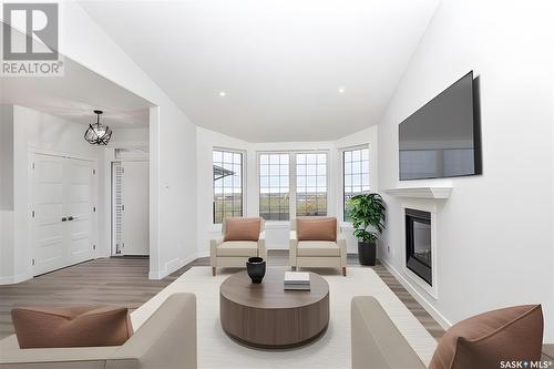 51 Meadowlark Crescent, Blucher Rm No. 343, SK - Indoor Photo Showing Living Room With Fireplace