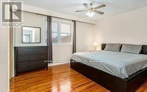 7549 Catalpa Road, Mississauga, ON - Indoor Photo Showing Bedroom