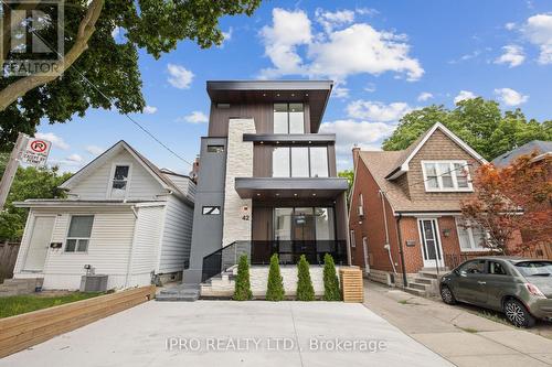 42 Warren Crescent E, Toronto (Lambton Baby Point), ON - Outdoor With Facade