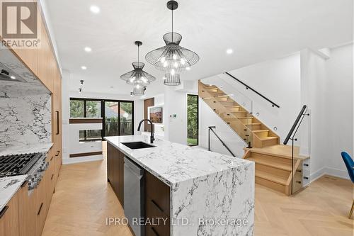 42 Warren Crescent E, Toronto (Lambton Baby Point), ON - Indoor Photo Showing Kitchen With Upgraded Kitchen