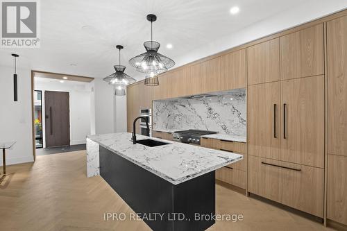 42 Warren Crescent E, Toronto (Lambton Baby Point), ON - Indoor Photo Showing Kitchen With Upgraded Kitchen