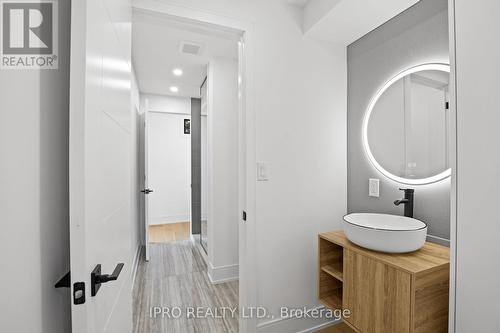 42 Warren Crescent E, Toronto (Lambton Baby Point), ON - Indoor Photo Showing Bathroom