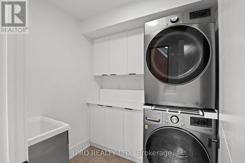 42 Warren Crescent E, Toronto (Lambton Baby Point), ON - Indoor Photo Showing Laundry Room