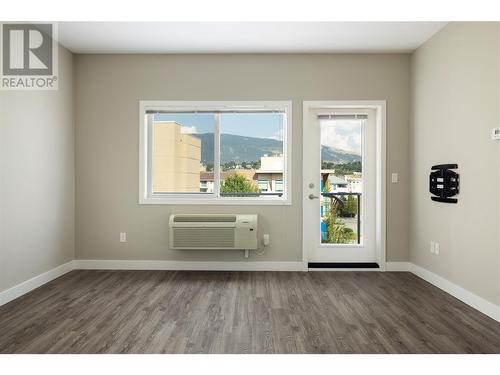 3409 28 Avenue Unit# 417, Vernon, BC - Indoor Photo Showing Other Room