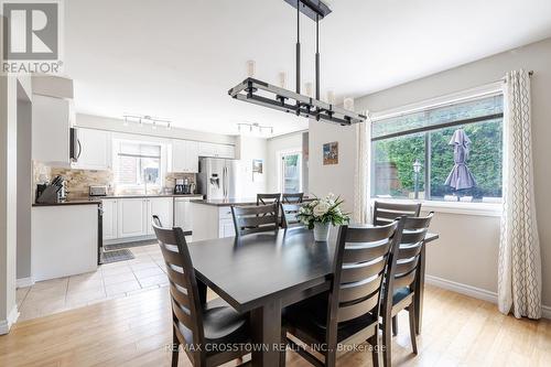 32 Brown Wood Drive, Barrie (Little Lake), ON - Indoor Photo Showing Dining Room