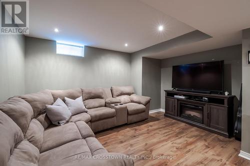 32 Brown Wood Drive, Barrie (Little Lake), ON - Indoor Photo Showing Basement