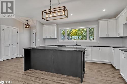 8 Acrevale Road, Omemee, ON - Indoor Photo Showing Kitchen