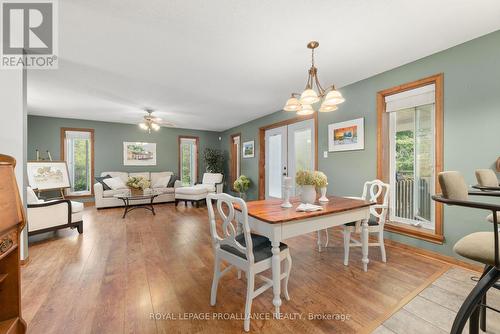 32 Pierce Road, Prince Edward County (Bloomfield), ON - Indoor Photo Showing Dining Room