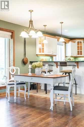 32 Pierce Road, Prince Edward County (Bloomfield), ON - Indoor Photo Showing Dining Room