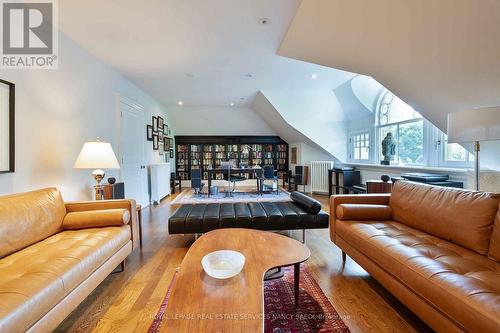 21 Elm Avenue, Toronto (Rosedale-Moore Park), ON - Indoor Photo Showing Living Room