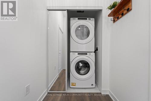 1029 - 100 Eagle Rock Way, Vaughan, ON - Indoor Photo Showing Laundry Room