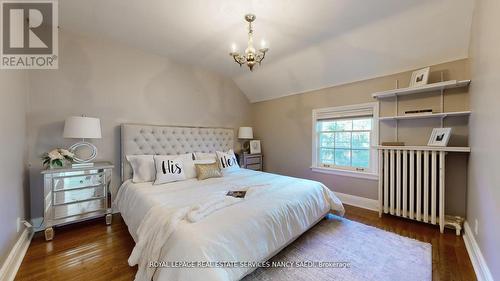 19 Strathgowan Crescent, Toronto (Lawrence Park South), ON - Indoor Photo Showing Bedroom