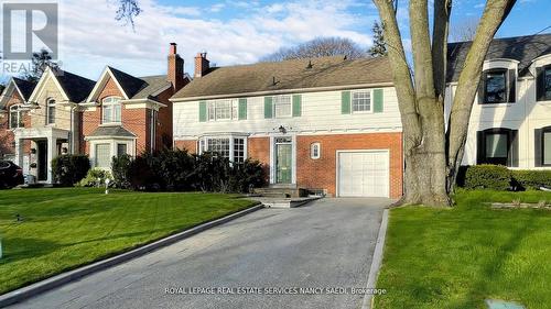 19 Strathgowan Crescent, Toronto (Lawrence Park South), ON - Outdoor With Facade