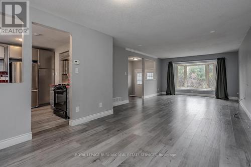 6065 Montevideo Road, Mississauga (Meadowvale), ON - Indoor Photo Showing Living Room